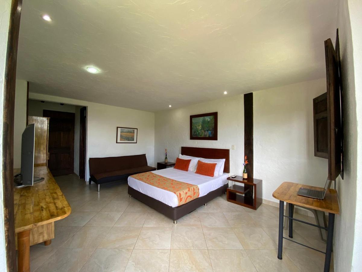 Finca Hotel La Esperanza Montenegro Εξωτερικό φωτογραφία