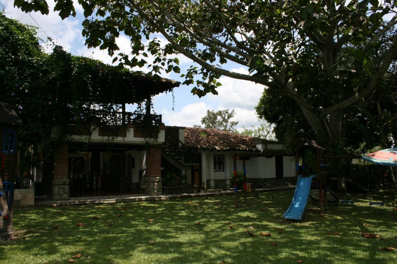 Finca Hotel La Esperanza Montenegro Εξωτερικό φωτογραφία
