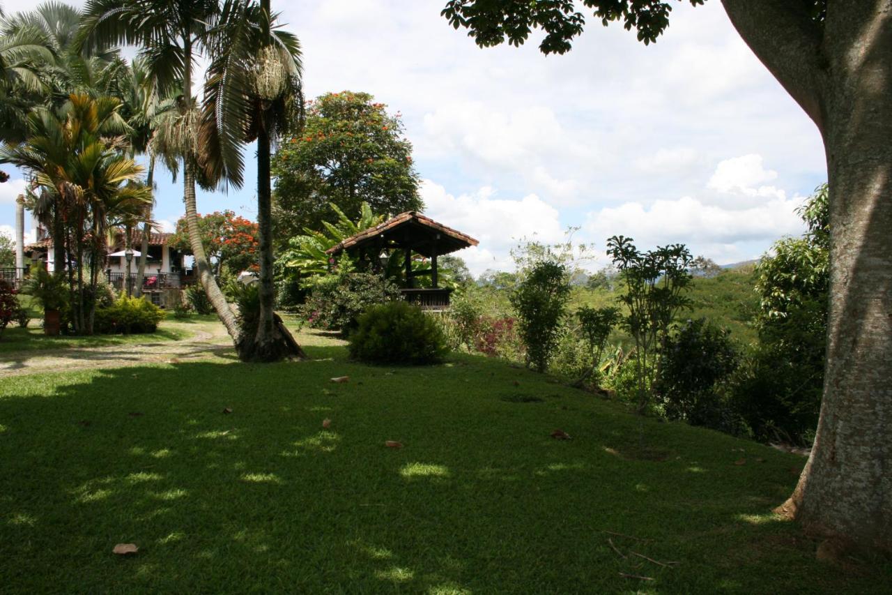 Finca Hotel La Esperanza Montenegro Εξωτερικό φωτογραφία